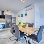 Daire Emily By Interhome Opatija