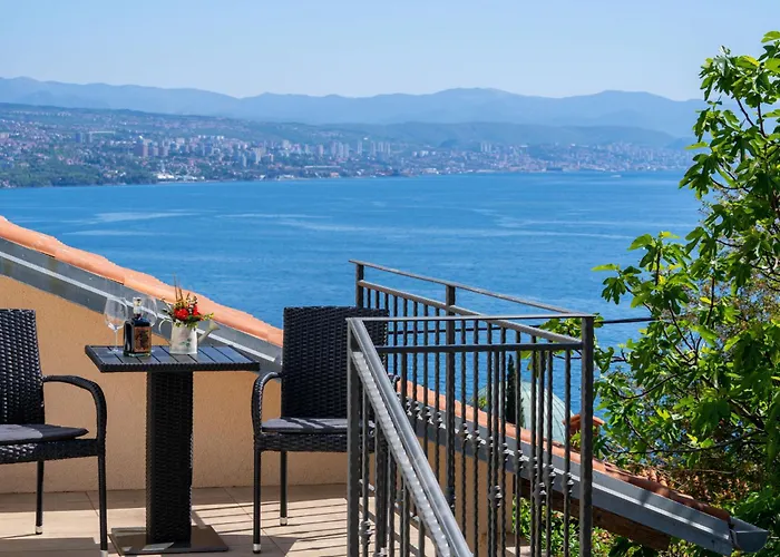 Emily By Interhome Apartment